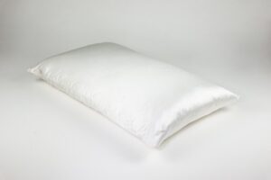 Pillow in silk